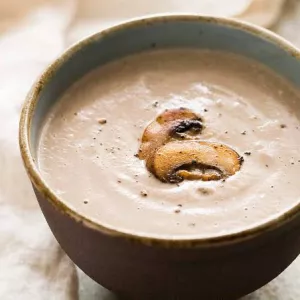 Velouté de champignons de paris